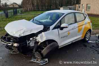 Auto van Wit-Gele Kruis botst in Zonhoven: twee vrouwen gewond