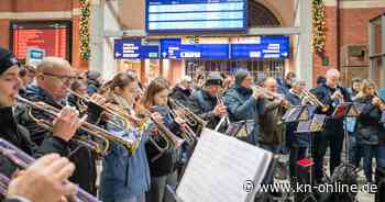 Hauptbahnhof Kiel: Weihnachtliches Posaunenkonzert für Reisende