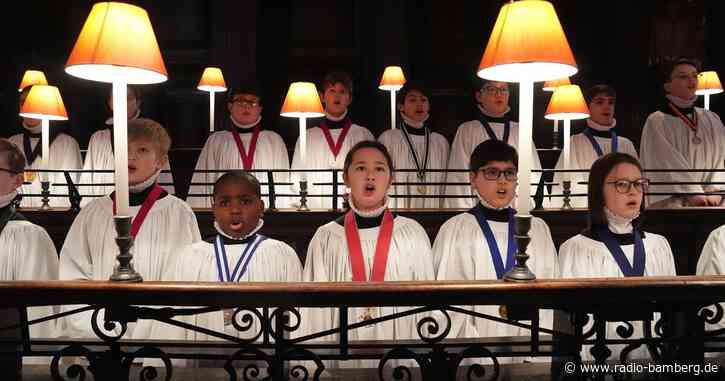 Erstmals in 900 Jahren: Mädchen im Chor von St. Paul’s