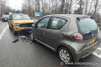 Frontale botsing op afrit E313 aan Hasselt-Oost
