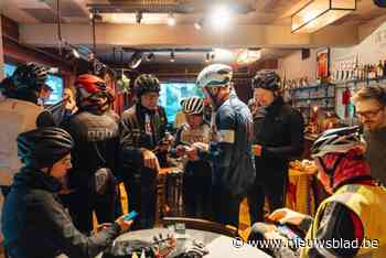 Gentse wielerclubs rijden acht dagen samen door regen en wind voor het goede doel: “Ideaal om de kerstkilo’s weg te werken”