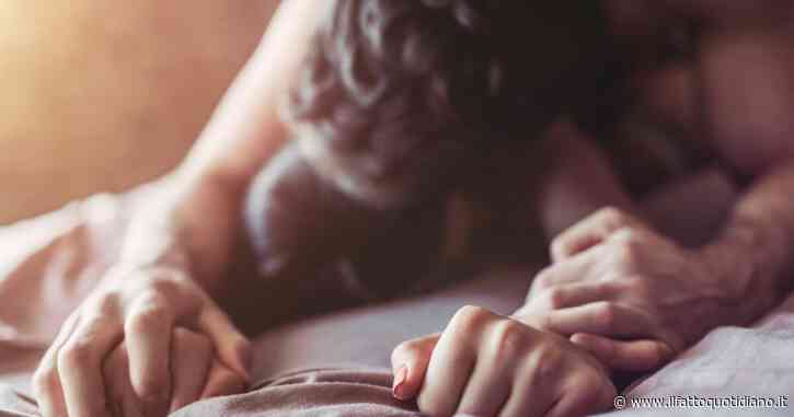 “Niente sesso per vendetta, digiunate e non raccontate a tutti il vostro dramma”: le 6 regole di Daniel Lumera per affrontare le Feste se si è stati traditi o lasciati