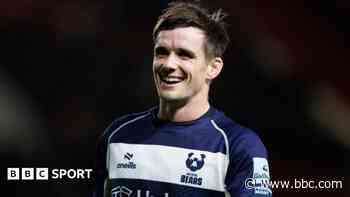 MacGinty among 10 players to sign new Bristol deals