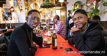 In hun thuisland is hun leven gevaarlijk, hier vieren vluchtelingen veilig kerst: ‘We verstopten ons continu’