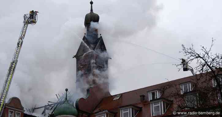 Nach Brand in Seniorenheim beginnen Ermittlungen zu Ursache