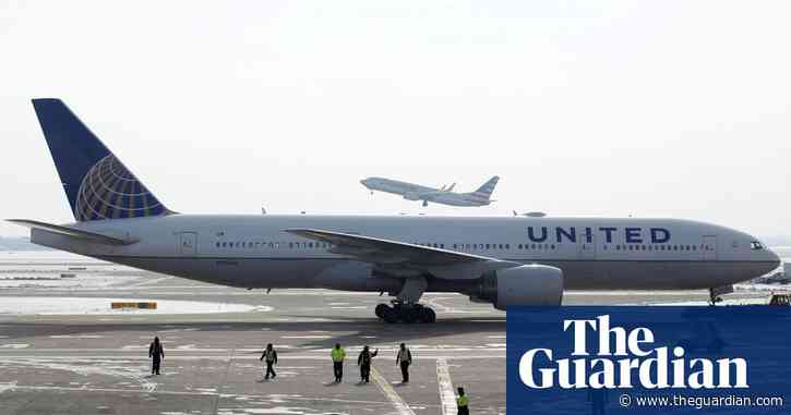 Body discovered in wheel well of United Airlines plane in Hawaii
