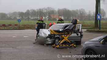 112-nieuws: harde botsing • achtergelaten auto uitgebrand