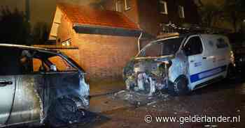 Reeks aanslagen Bossche dakdekkers houdt aan: opnieuw bus in brand