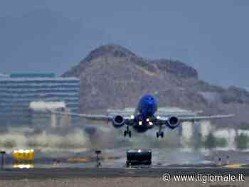 Sparatoria di Natale in aeroporto: tre persone ferite a Phoenix. Una donna in pericolo di vita