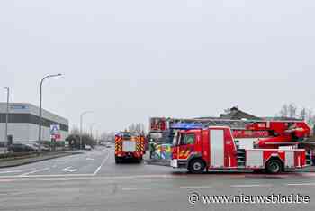Brandweer snelt naar brandmelding voor…dampende frietjes