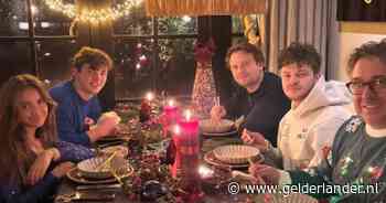 Enzo Knol bezorgt zieke kinderen een onvergetelijke kerst en Katja Schuurman heeft iets te vroeg gepiekt