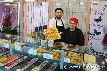 In deze nieuwe bakkerij vind je regenboogtaart en börek zonder gist: “Ik heb er jaren op moeten oefenen, maar ik hou ervan om met deeg te werken”