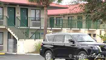 Florida pizza deliverer charged with stabbing pregnant woman after tip dispute