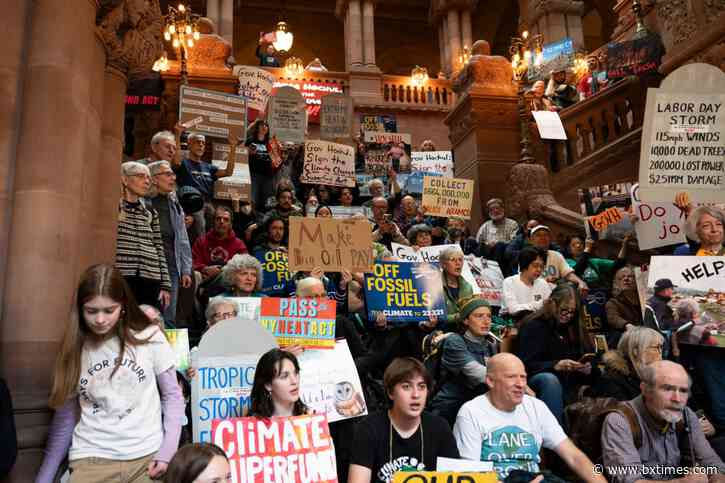Hochul signs Climate Change Superfund Act championed by Bronx Assembly Member, paving way for funding in the borough