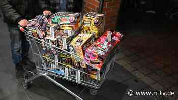 Feuerwerksverkauf startet früher: Versinkt Deutschland zu Silvester erneut im Böller-Nebel?