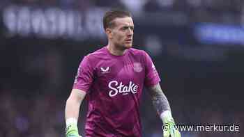 Hütet bald ein Engländer das Tor beim FC Bayern?