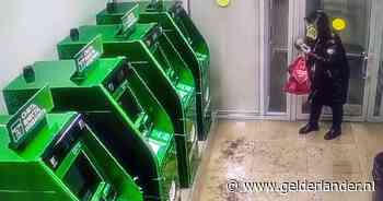 Russische oudjes stichten overal branden, mogelijk onder druk van afpersers