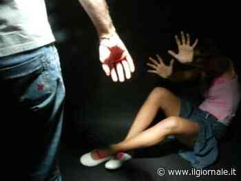 Choc a Reggio Calabria, violenta ragazzina in un bagno pubblico: arrestato 17enne