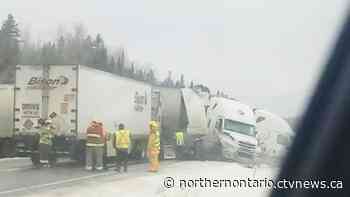 Five-vehicle crash closes Hwy. 11 in New Liskeard