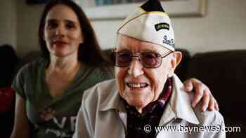 Warren Upton, the oldest living survivor of the attack on Pearl Harbor, dies at 105