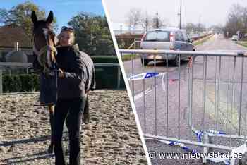 Minuut stilte voor Haley op kerstjumping: “Steun doet deugd, maar dat brengt onze dochter niet terug”