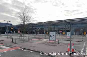 RECAP after fog causes flight delays and cancellations at London airports