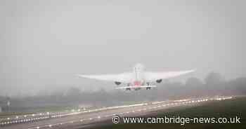 UK flight chaos continues as thick fog to bring travel delays until Sunday