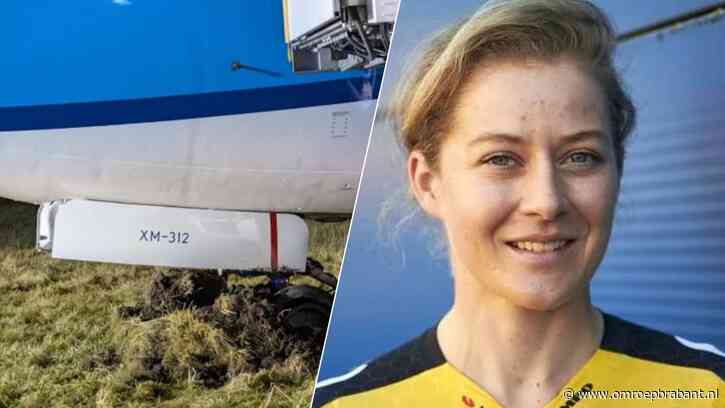 Amber zat op vlucht die noodlanding maakte: 'Je merkte iets van spanning'