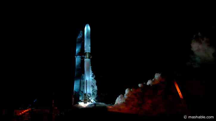 Watch Bezos’ new super rocket blast its engines. Its about to launch.