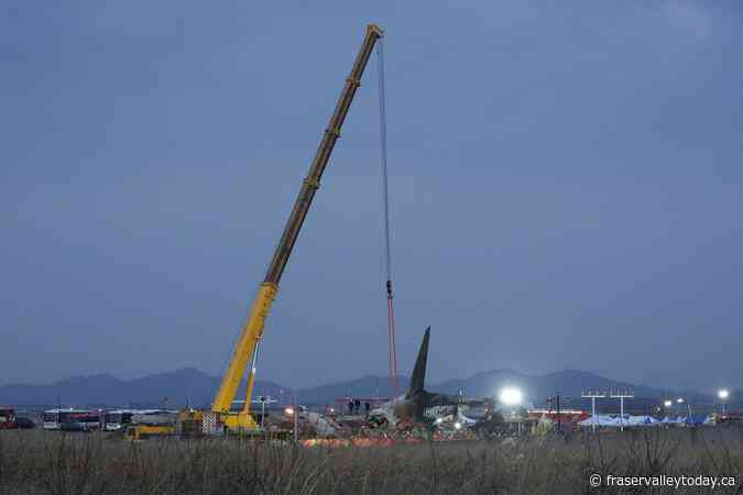 What is known about a fiery passenger jet crash landing that claimed 179 lives in South Korea?