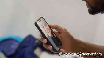 Winnaar Expeditie Robinson belt naar huis: ‘Hoeveel ruimte is er nog in de vitrinekast?’