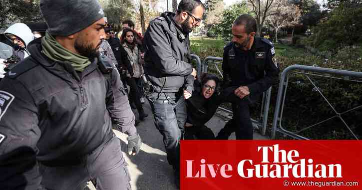 Demonstrators arrested outside Netanyahu’s Jerusalem home – as it happened