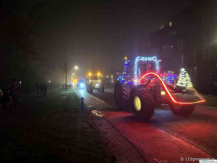 Tientallen trekkers rijden door door o.a. Uithuizen