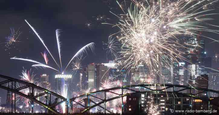 Von stürmisch bis eiskalt: Das Wetter zu Silvester