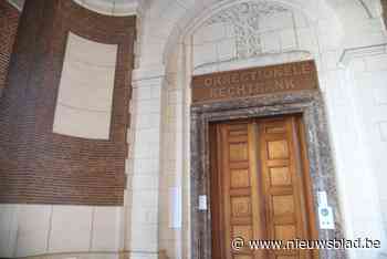 Twee jaar cel voor resem diefstallen, brandstichting en belaging