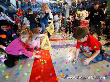 Photo Gallery: New Year’s Eve Eve Bouncy Ball Drop at Imagination Station