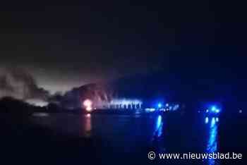 Picknicktafel volledig vernield na hevige ontploffing, burgemeester: “Ik vrees dat dit een test is voor de komende dagen”