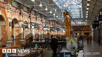 Designer outlet sees rise in Boxing Day shoppers