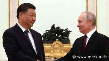 „Hand in Hand“: Xi und Putin bekräftigen enge Beziehungen