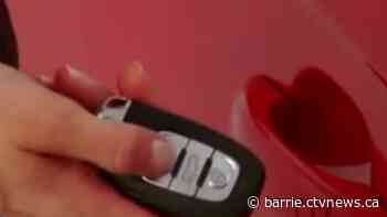 Unlocked car aids credit card theft