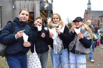 Sint-Antonius andermaal ‘hoofdstad’ van nieuwjaarszingen: zo’n tweeduizend zangertjes op stap