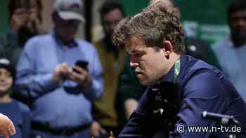 Schach-Gigant taumelt bei WM: Carlsen spielt nach Jeans-Ärger im K.o.-Duell gegen den Erzrivalen