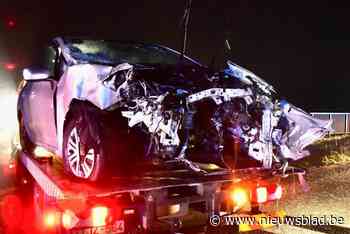 Zware materiële schade bij ongeval tussen twee Toyota’s in Lichtervelde