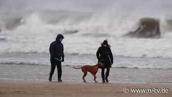 Sturm in Norddeutschland: Sylt sagt Silvesterparty ab, Helgoland sein Feuerwerk
