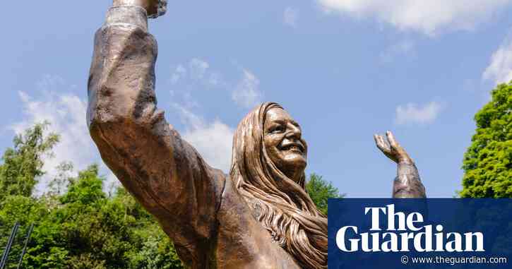 ‘There are so many crazy stories’: the hunt for every sports statue in world