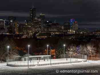 Edmonton weather: 2024 ends with flurries, winds, and a -12 C high