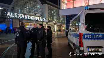 Berliner Polizei startet mit Großaufgebot in Silvesternacht