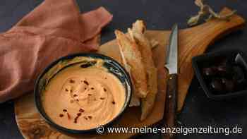 Süß-salziges Aroma: Feta-Creme mit gebackener Paprika