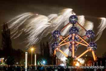 IN BEELD. Vuurwerkshow Atomium trekt 50.000 toeschouwers
