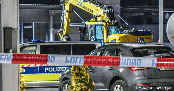 Ermittler prüfen Motiv hinter zerstörerischer Baggerfahrt